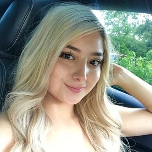 Meet your Posher, Stacy